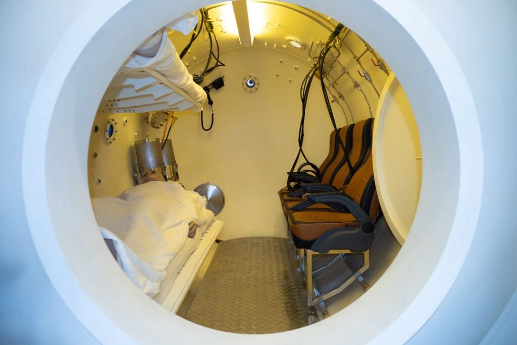 A commercial hyperbaric oxygen therapy chamber as used by divers and individuals afflicted with carbon monoxide poisoning.